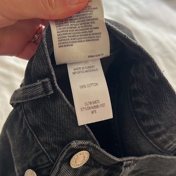 AGOLDE 90's Mid Rise Loose in Photogram
AGOLDE - Picture 5 of 8